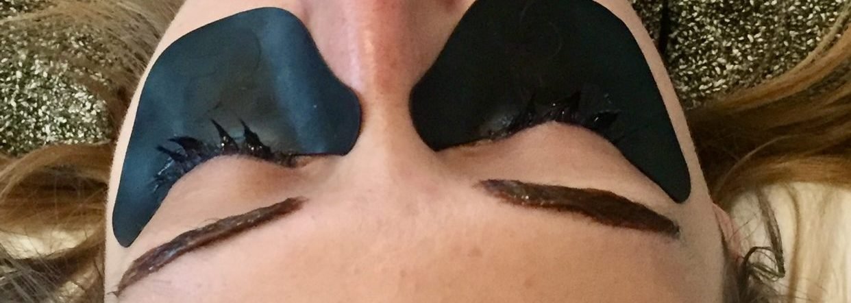 Eyelash & eyebrow treatments for men & women