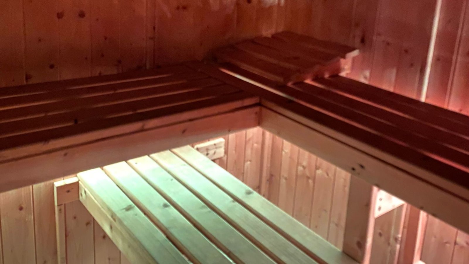 Belle vous spa sauna crystal palace branch